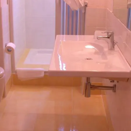 Apart-hotel Eden 3*