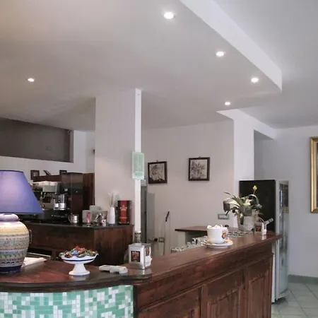 Eden 3* Палинуро