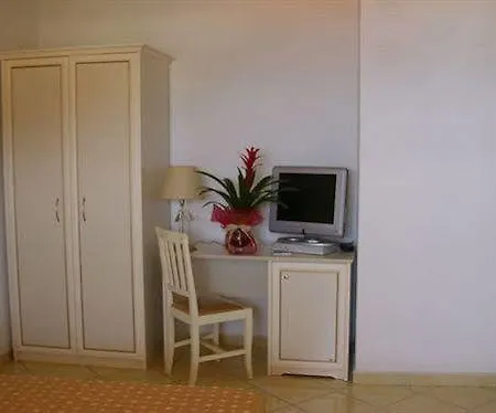 Apart-hotel Eden 3*
